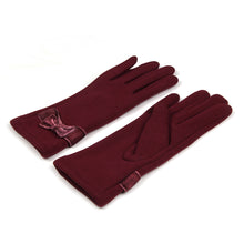 Load image into Gallery viewer, Elegant Women's Winter Thermal Gloves with Bow