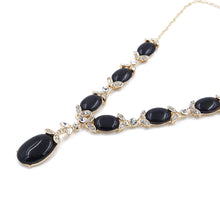 Load image into Gallery viewer, Elegant Gold Tone Crystal & Oval Resin Pearl Fashion Necklace