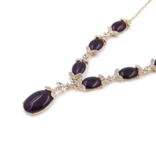 Load image into Gallery viewer, Elegant Gold Tone Crystal & Oval Resin Pearl Fashion Necklace