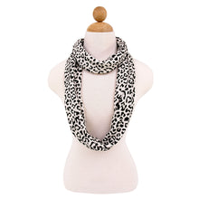 Load image into Gallery viewer, Leopard Animal Print Infinity Loop Fashion Scarf