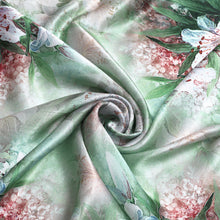 Load image into Gallery viewer, TrendsBlue Premium 100% Pure Silk Floral Print Small Square Scarf 21"