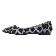Load image into Gallery viewer, Sol Los Angeles Premium Women's PU Leather Leopard Ballet Flat Shoes