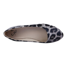 Load image into Gallery viewer, Sol Los Angeles Premium Women's PU Leather Leopard Ballet Flat Shoes