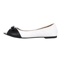 Load image into Gallery viewer, Sol Los Angeles Women&#39;s Classic Wide 2-Tone Ballet Flat Shoes
