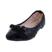 Load image into Gallery viewer, Sol Los Angeles Elegant Women's Black Quilted Ballet Flat Shoes