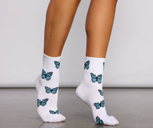 Load image into Gallery viewer, Women's 2-Pack Soft Cotton Butterfly Print Causal Crew Socks