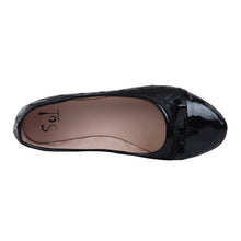 Load image into Gallery viewer, Sol Los Angeles Elegant Women&#39;s Black Quilted Ballet Flat Shoes
